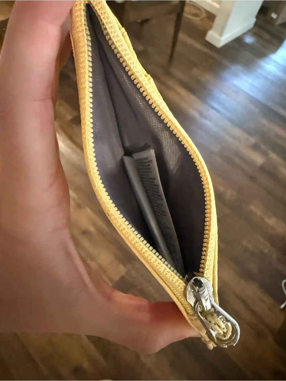 Athleta coffee run wallet in butter yellow